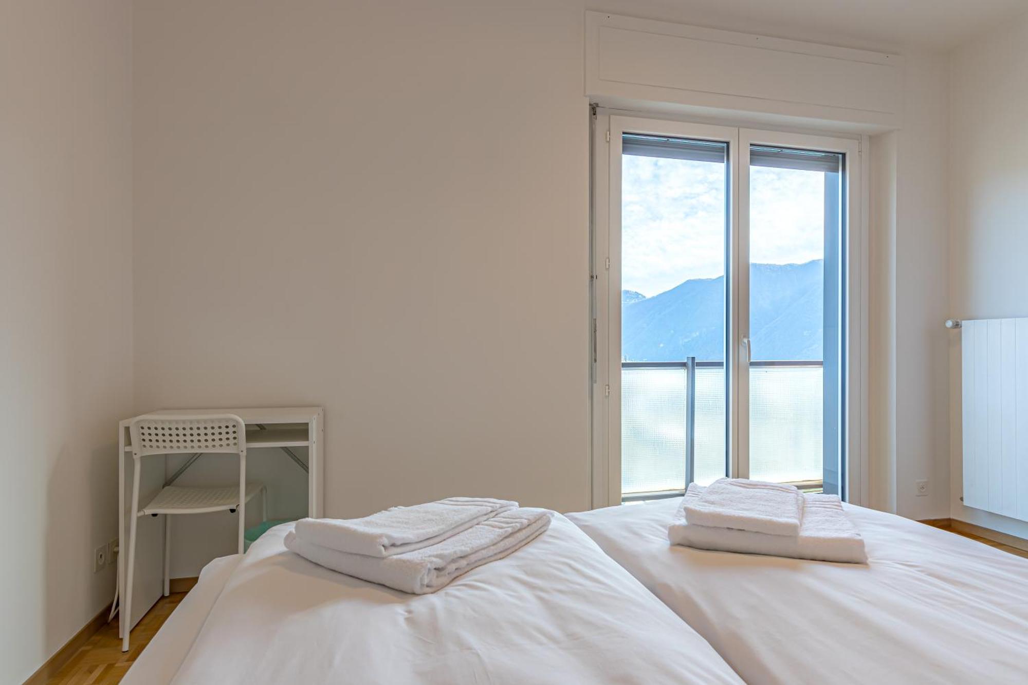 Imperial Of Lugano 4 With A Lake View Behind The Station And 10 Min From The Lake 아파트 외부 사진